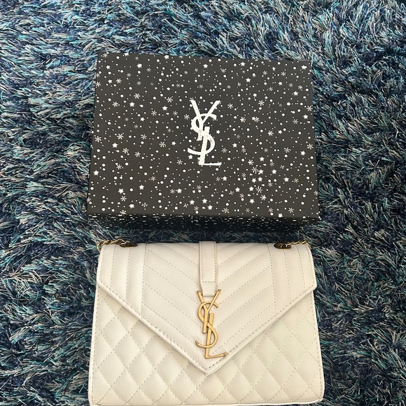 Ysl bag - Picture 1 of 2